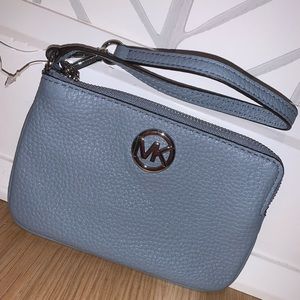 Michael Khors Wristlet